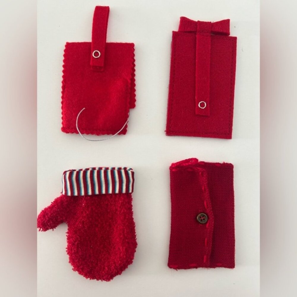 Vintage Starbucks Christmas Gift Card Holders (Set of 4) - Picture 2 of 2